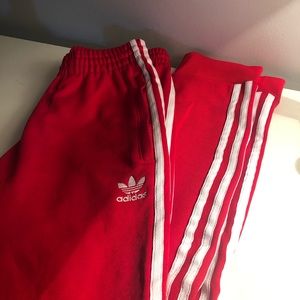 RED CUFFED ADIDAS JOGGERS✨